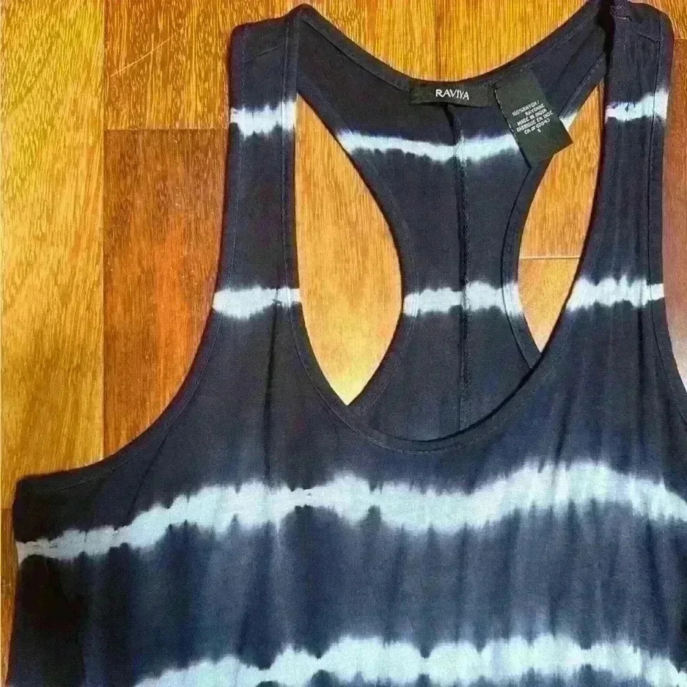Raviya | Blue & White Tie-Dye Shirt Lightweight, Relaxed Fit | Size S (Fits M) - Picture 3 of 4